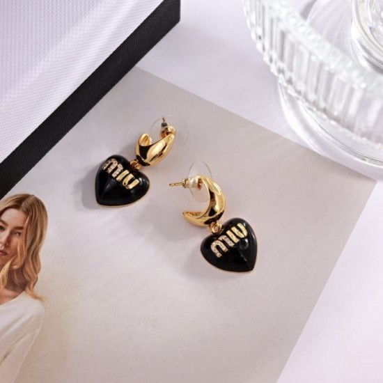 MIU MIU Celebrity favorite 2024SS earrings MIU MIU Celebrity favorite 2024SS earrings