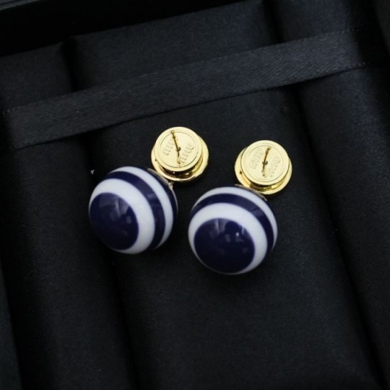 MIU MIU Miu Miu overseas popular 2024SS earrings MIU MIU Miu Miu overseas popular 2024SS earrings