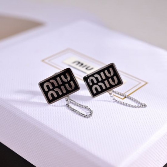 MIU MIU Extremely popular 2024SS earrings MIU MIU Extremely popular 2024SS earrings