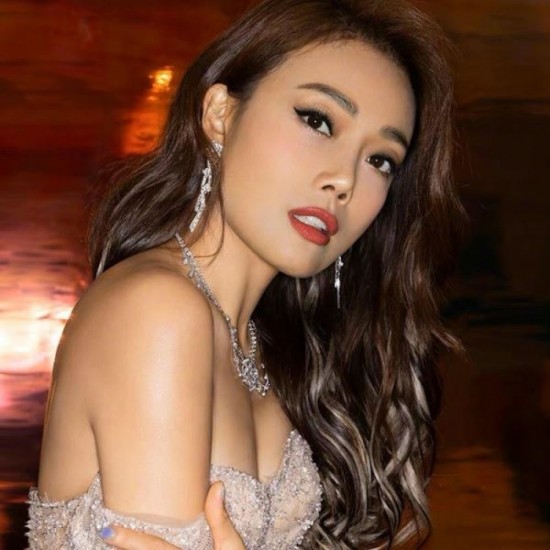 Items also featured in magazines 2024SS earrings PIAGET Items also featured in magazines 2024SS earrings PIAGET