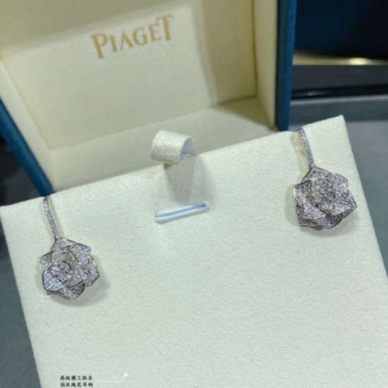 Casual outfit 2024SS earrings PIAGET Casual outfit 2024SS earrings PIAGET