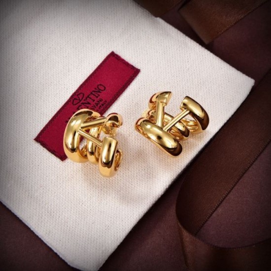 Adult charm 2024SS earrings VALENTINO Valentino Adult charm 2024SS earrings VALENTINO Valentino