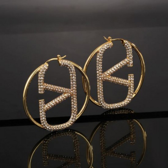 Extremely popular 2024SS earrings VALENTINO Extremely popular 2024SS earrings VALENTINO