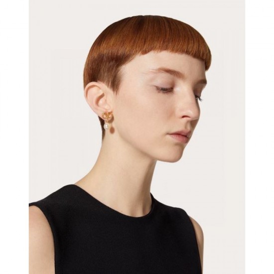 Popular item 2024SS earrings VALENTINO Popular item 2024SS earrings VALENTINO