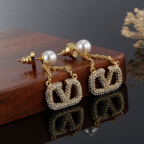 New spring/summer release 2024SS earrings VALENTINO New spring/summer release 2024SS earrings VALENTINO