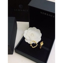 2024SS VERSACE Versace earrings Popular brands this summer