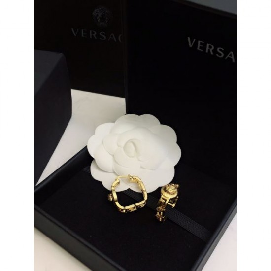 2024SS VERSACE Versace earrings Popular brands this summer 2024SS VERSACE Versace earrings Popular brands this summer