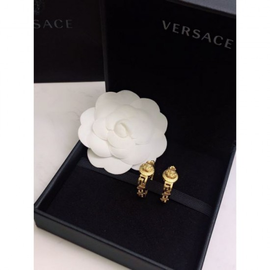 2024SS VERSACE Versace earrings Popular brands this summer 2024SS VERSACE Versace earrings Popular brands this summer