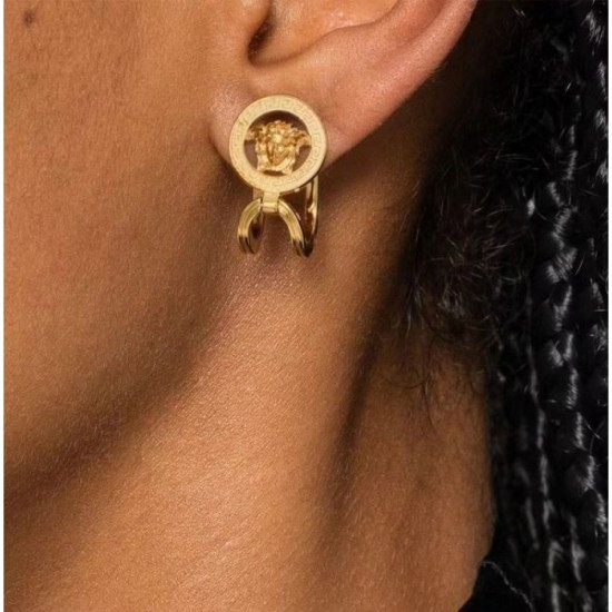 2024SS VERSACE Versace earrings are explosively popular this season 2024SS VERSACE Versace earrings are explosively popular this season