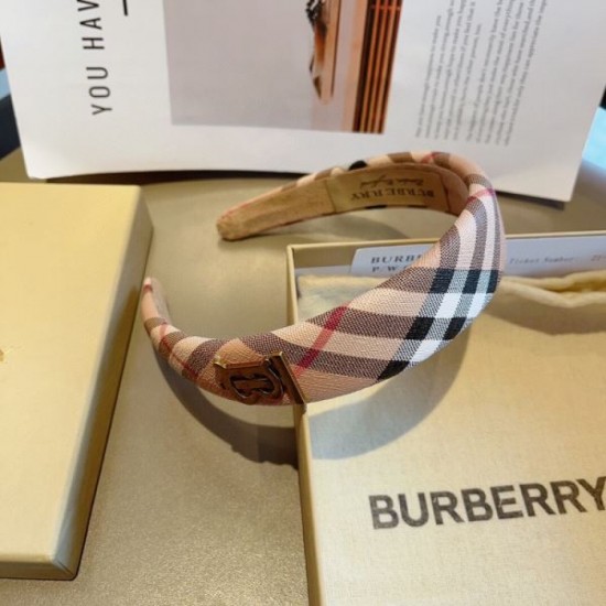 Good summer item 2024SS hair ornament BURBERRY Burberry Good summer item 2024SS hair ornament BURBERRY Burberry