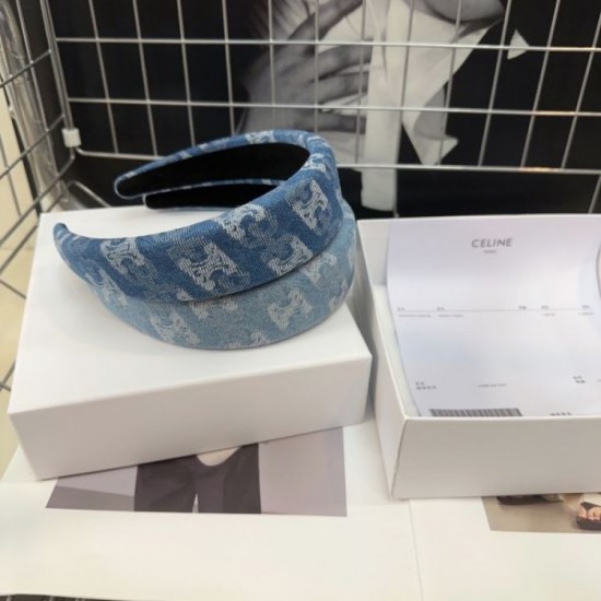 2024SS hair ornament CELINE that gives you a youthful impression and energetic look 2024SS hair ornament CELINE that gives you a youthful impression and energetic look