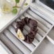 Give it a calm look 2024SS hair ornament CELINE Give it a calm look 2024SS hair ornament CELINE