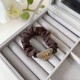 Give it a calm look 2024SS hair ornament CELINE Give it a calm look 2024SS hair ornament CELINE