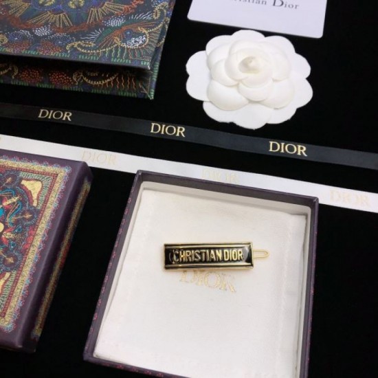 A must-have item for fashionistas 2024SS hair ornament DIOR Dior A must-have item for fashionistas 2024SS hair ornament DIOR Dior