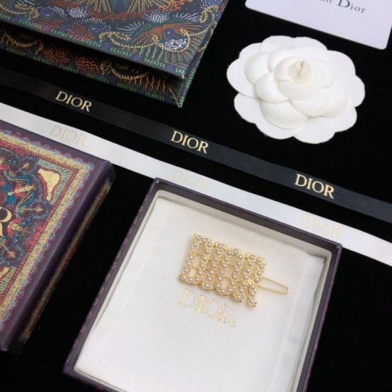 2024SS hair ornaments that give you the latest trends DIOR 2024SS hair ornaments that give you the latest trends DIOR