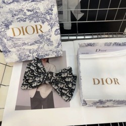 This year's popular coordination 2024SS hair ornament DIOR Dior