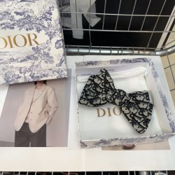 This year's popular coordination 2024SS hair ornament DIOR Dior
