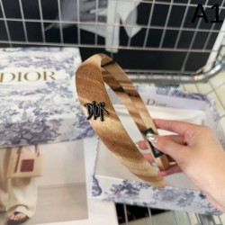 Standout Fresh Popular New 2024SS Hair Ornament DIOR Dior
