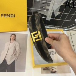This season's must-have item 2024SS hair ornament FENDI