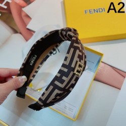 Show off the new spring/summer items at once 2024SS hair ornament FENDI
