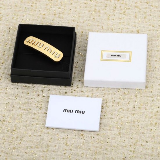 At the cutting edge of trends 2024SS hair ornaments MIU MIU At the cutting edge of trends 2024SS hair ornaments MIU MIU