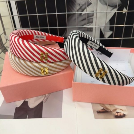 Popular Summer New Items 2024SS Hair Ornaments MIU MIU Miu Miu Popular Summer New Items 2024SS Hair Ornaments MIU MIU Miu Miu