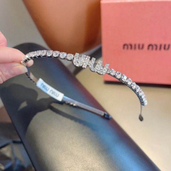 Summer Season Special 2024SS Hair Accessories MIU MIU Miu Miu Summer Season Special 2024SS Hair Accessories MIU MIU Miu Miu