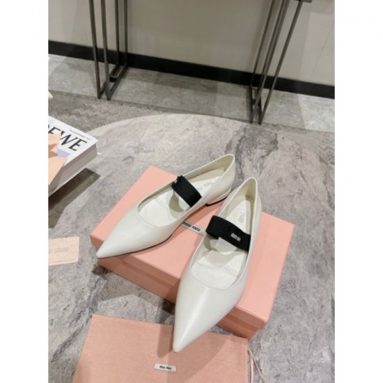 MIU MIU 2024FW Women's High Heels New Product ☆ Almost sold out MIU MIU 2024FW Women's High Heels New Product ☆ Almost sold out