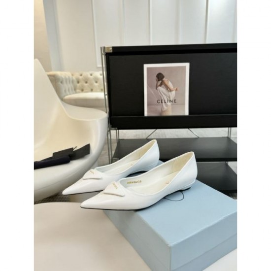 PRADA 2024FW Women's High Heels Styles that continue to attract attention PRADA 2024FW Women's High Heels Styles that continue to attract attention