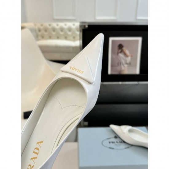PRADA 2024FW Women's High Heels Styles that continue to attract attention PRADA 2024FW Women's High Heels Styles that continue to attract attention