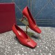2024SS This year's trendiest VALENTINO women's high heels 2024SS This year's trendiest VALENTINO women's high heels