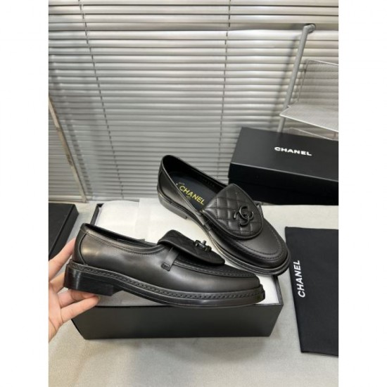 2024SS CHANEL women's casual shoes with beautiful logo 2024SS CHANEL women's casual shoes with beautiful logo