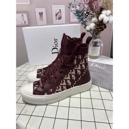 DIOR 2024FW Women's Casual Shoes This season's new popular beauty line DIOR 2024FW Women's Casual Shoes This season's new popular beauty line