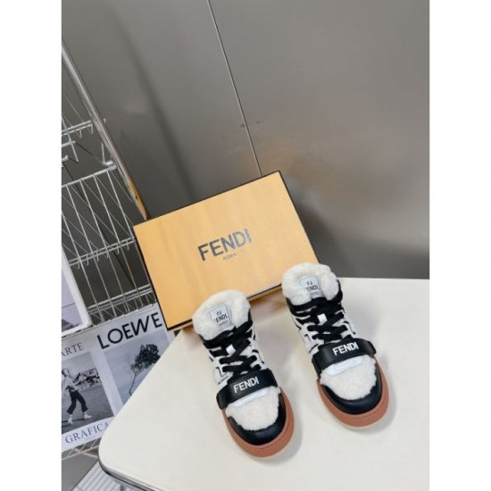 FENDI 2024FW Women's casual shoes Very easy to incorporate FENDI 2024FW Women's casual shoes Very easy to incorporate