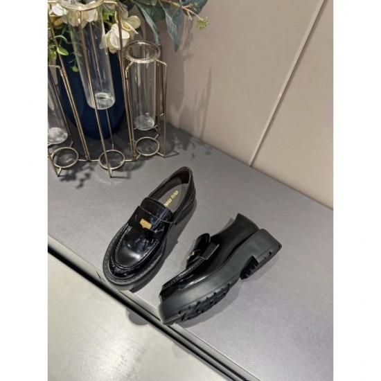 2024SS The cutting edge of fashion! MIU MIU Women's casual shoes 2024SS The cutting edge of fashion! MIU MIU Women's casual shoes