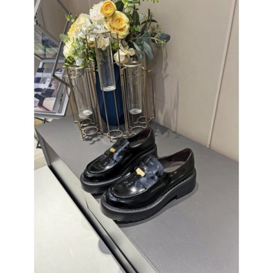 2024SS The cutting edge of fashion! MIU MIU Women's casual shoes 2024SS The cutting edge of fashion! MIU MIU Women's casual shoes