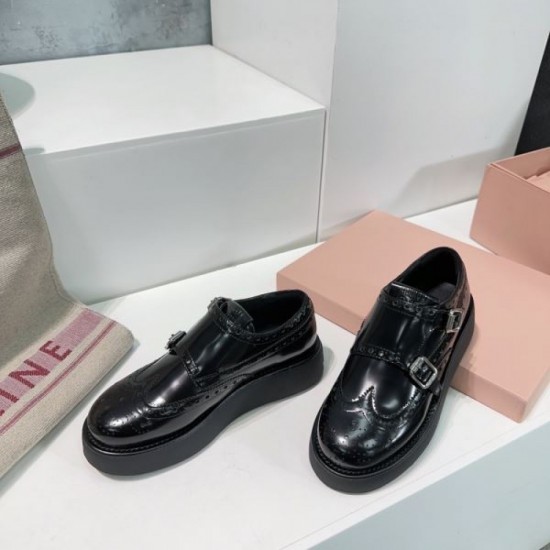 2024SS Great for summer MIU MIU Women's casual shoes 2024SS Great for summer MIU MIU Women's casual shoes
