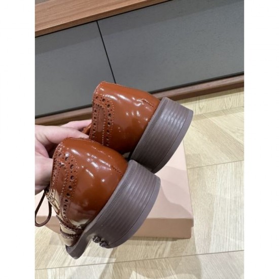 MIU MIU 2024FW Women's Casual Shoes Popular Item MIU MIU 2024FW Women's Casual Shoes Popular Item