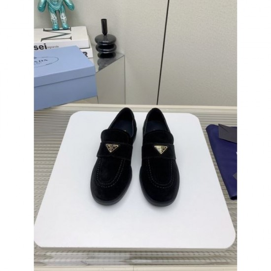 PRADA Prada 2024FW Women's Casual Shoes Popular Items Hurry! PRADA Prada 2024FW Women's Casual Shoes Popular Items Hurry!