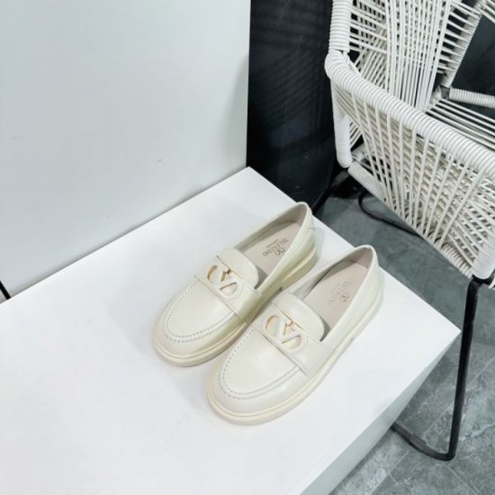 2024SS Highly Recommended VALENTINO Women's Casual Shoes 2024SS Highly Recommended VALENTINO Women's Casual Shoes