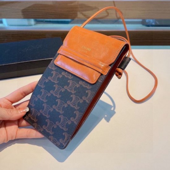 CELINE Celine 2024SS Latest brand new hot iPhone mobile case CELINE Celine 2024SS Latest brand new hot iPhone mobile case