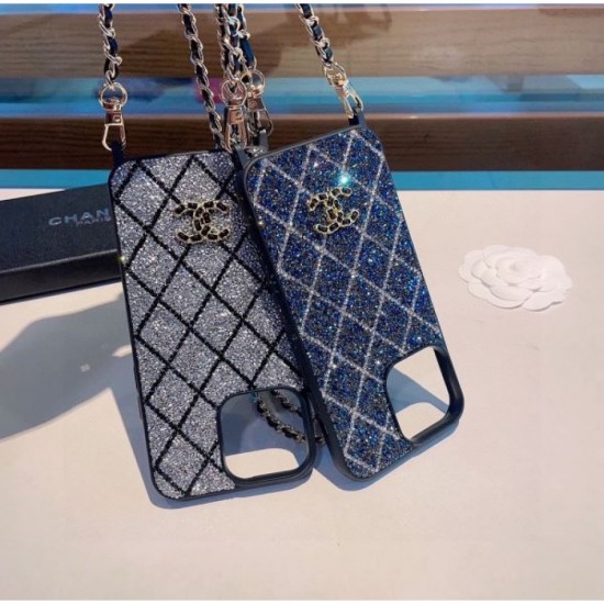 CHANEL 2024SS Simple iPhone phone case that can be worn with many different outfits CHANEL 2024SS Simple iPhone phone case that can be worn with many different outfits