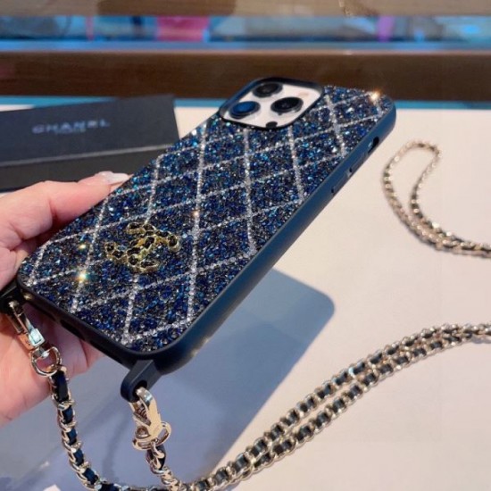 CHANEL 2024SS Simple iPhone phone case that can be worn with many different outfits CHANEL 2024SS Simple iPhone phone case that can be worn with many different outfits