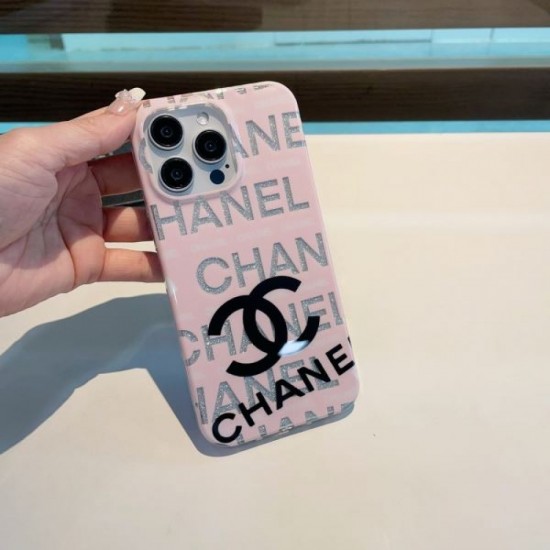 CHANEL 2024SS iPhone mobile case that will be very useful in the coming season CHANEL 2024SS iPhone mobile case that will be very useful in the coming season