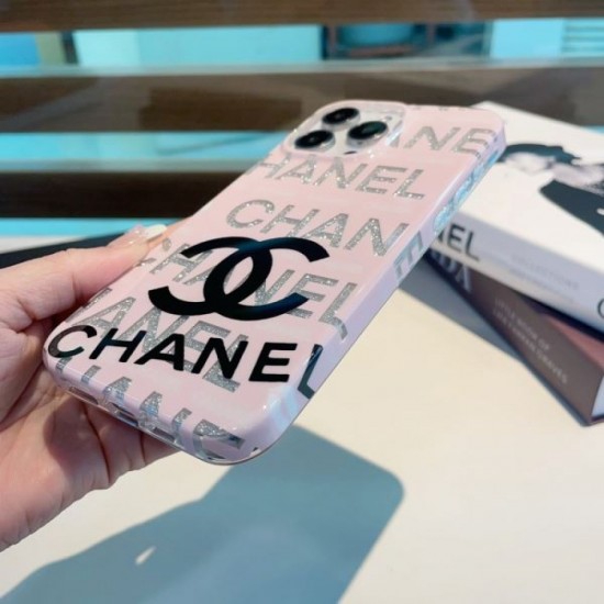 CHANEL 2024SS iPhone mobile case that will be very useful in the coming season CHANEL 2024SS iPhone mobile case that will be very useful in the coming season