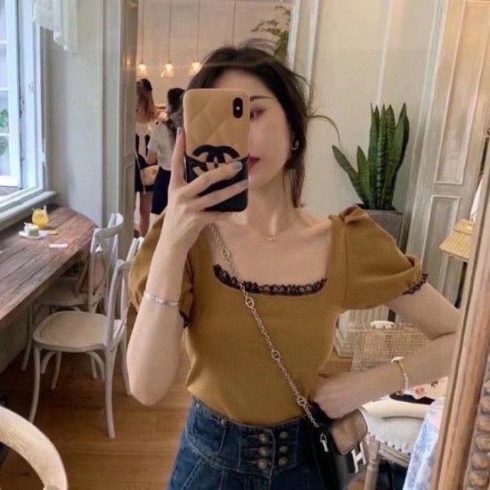 CHANEL 2024SS New iPhone mobile case pursuing trends CHANEL 2024SS New iPhone mobile case pursuing trends