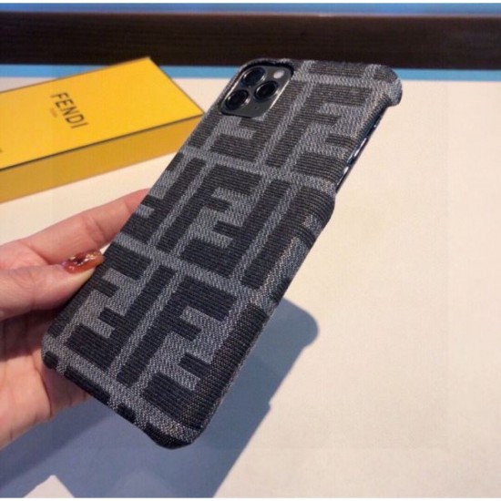FENDI 2024SS iPhone mobile case with a fashionable feel this season FENDI 2024SS iPhone mobile case with a fashionable feel this season