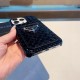 PRADA 2024SS new spring/summer iPhone mobile case with great local price PRADA 2024SS new spring/summer iPhone mobile case with great local price