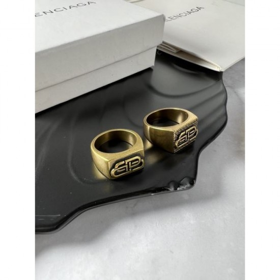 2024SS BALENCIAGA Balenciaga ring goes well and is definitely recommended 2024SS BALENCIAGA Balenciaga ring goes well and is definitely recommended