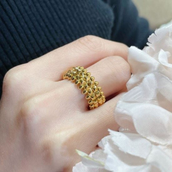 CARTIER Cartier super popular beauty item on sale 2024SS ring CARTIER Cartier super popular beauty item on sale 2024SS ring